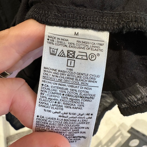 NWOT old navy 100% cotton black dress - Picture 2 of 3